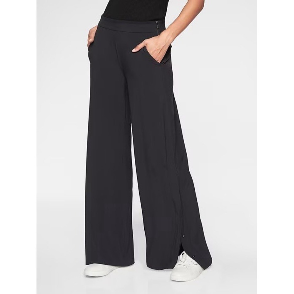 Athleta Womens 16 Black Gramercy Park Trouser Wide Leg Pants Ankle Snaps Bottoms